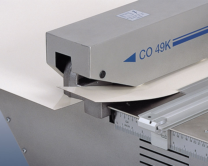 CO49K Automatic Slitter 230V Laminate Slitter Laminate Cutters