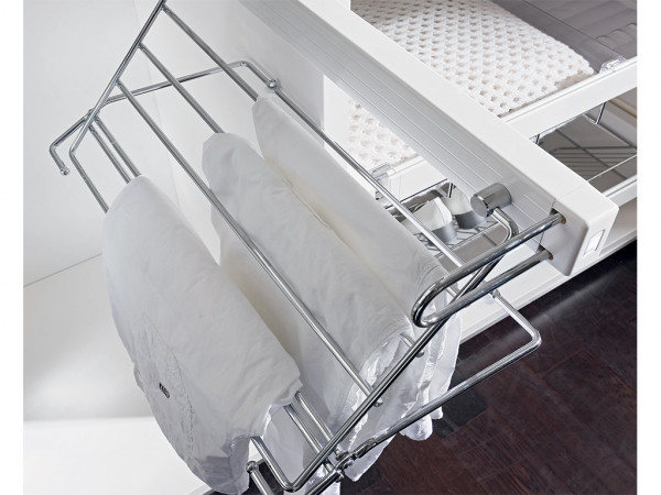 Elite Side Mounted Pull-Out Trouser Holder